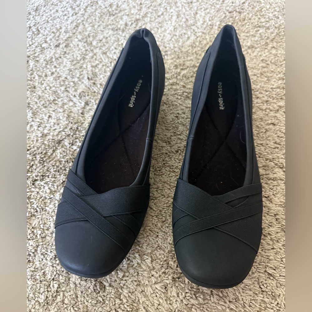 Easy Spirit Women's Acasia  3 Oxford Black Flats Size 11